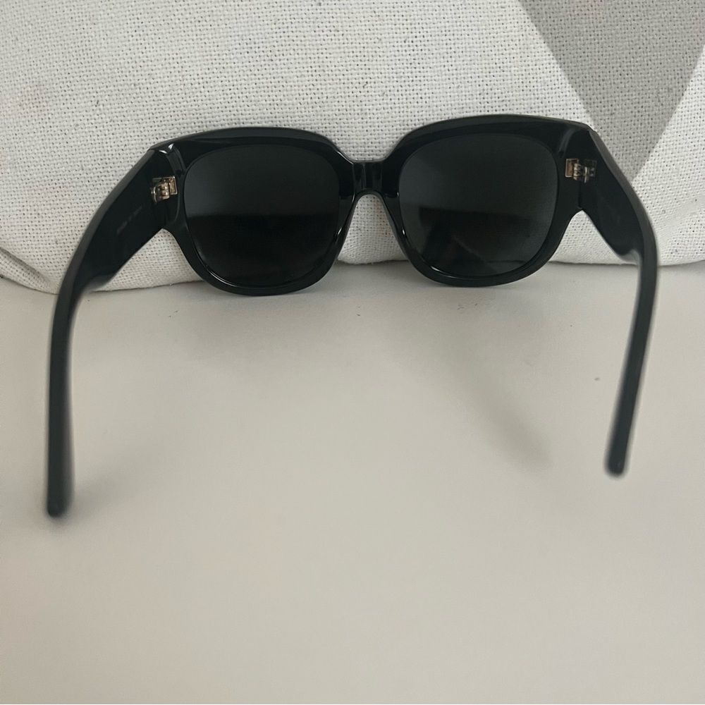 Gucci Women's Sunglasses GG0034SN Black Like NEW MSRP $435 - Picture 7 of 10